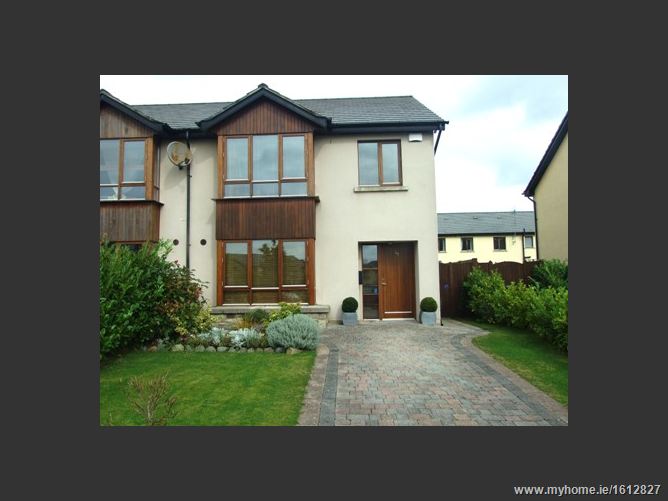 17 Roseberry Hill, Newbridge, Co. Kildare Maura Donohoe Auctioneers